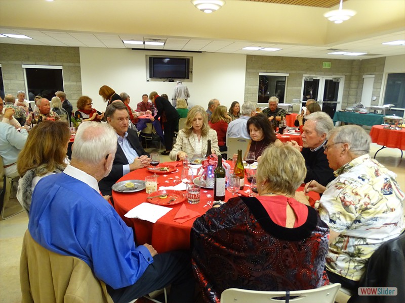 2016 Christmas party 042